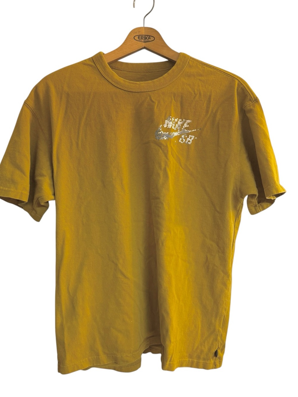 Nike SB Men's Short Sleeve Green/yellow Stylish T-Shirt Size M Skater 2000s